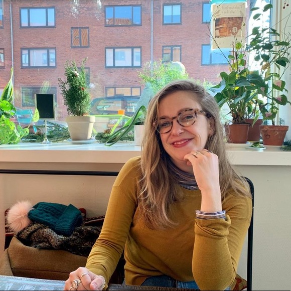 Meet your Posher, Sam - Picture 7 of 8